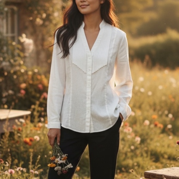 EXPRESS Essential White Cotton Pintuck Shirt M | Cottage Academia Boho Romantic - Picture 1 of 10